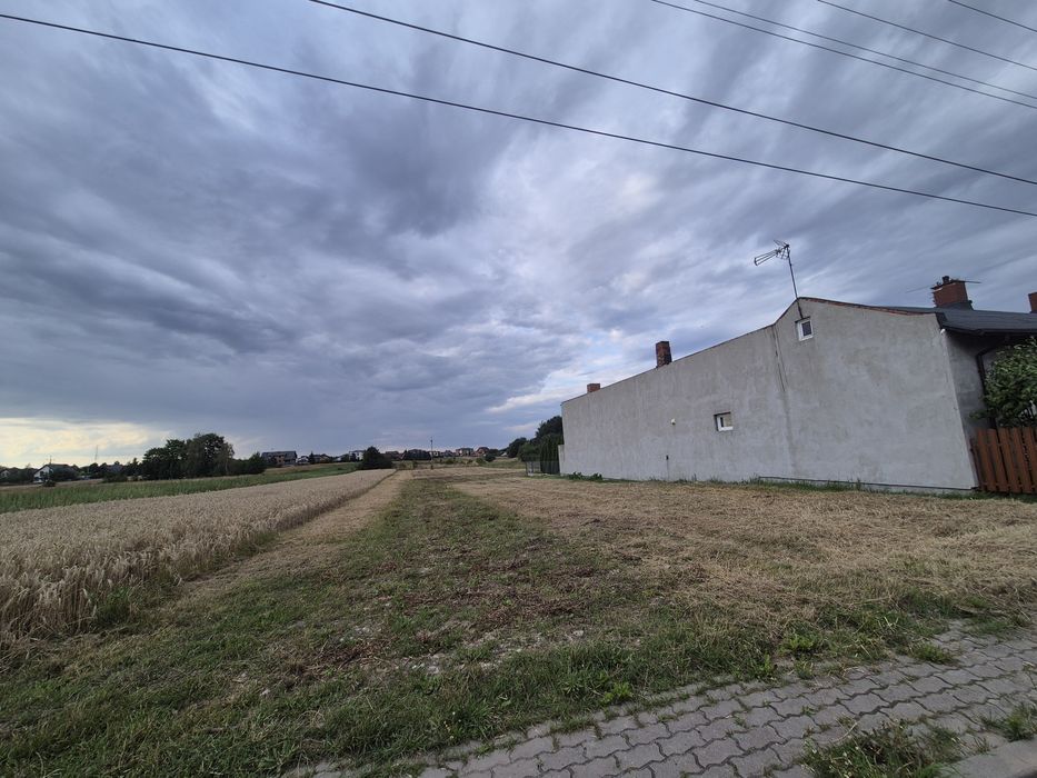 DZIAŁKA BUDOWLANA 2400 m² - Wola Moszczenicka ul. Rolna | Media | Droga Gminna