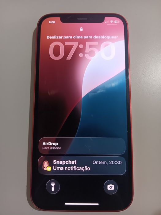 Iphone 12 semi usado