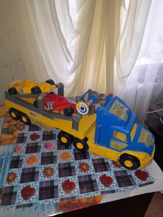 Игрушечная машинка Wader