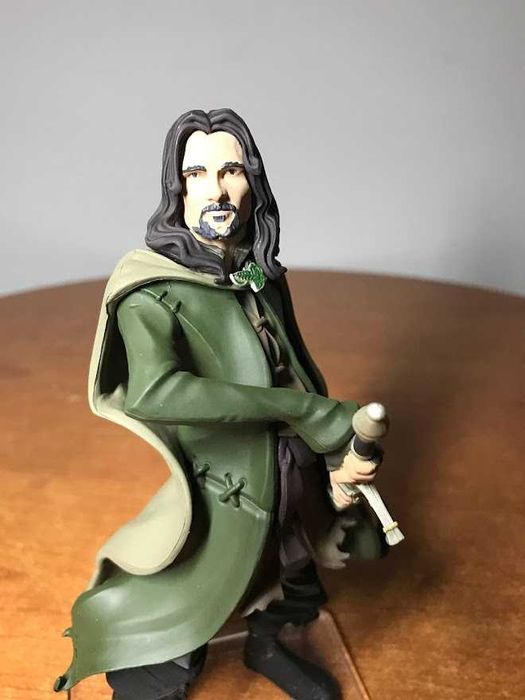 Weta workshop - Mini Epic: Aragorn (Властелин колец - Арагорн)