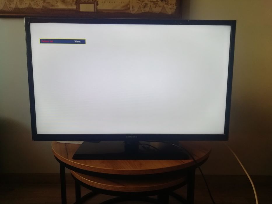 Tv Samsung 32" model UE32H4003