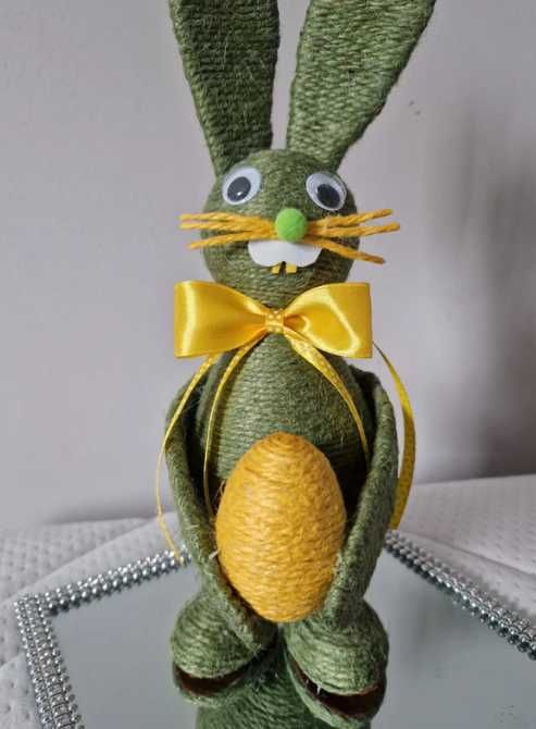 Zając wielkanocny ze sznurka święta ozdoba wielkanocna hand made