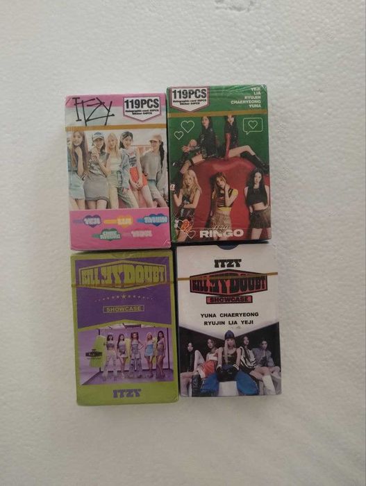 Карточки K-POP Картки Гологенові та звичайні. Упаковки 30шт 55шт 92шт