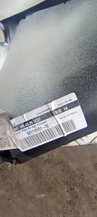osłona słupka prawa mercedes w447 v klasa