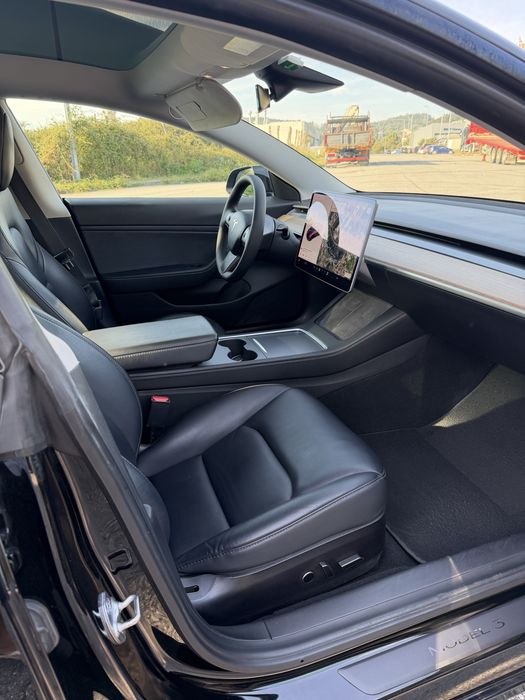 Tesla modelo 3 performance