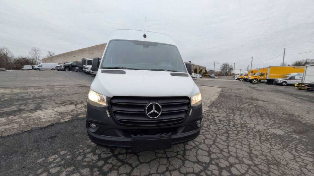 Mercedes-Benz Sprinter      2019
