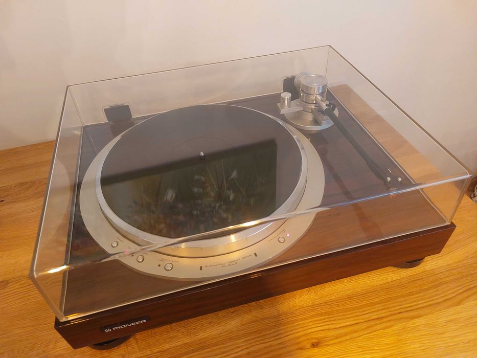Gramofon Pioneer PL-30L II