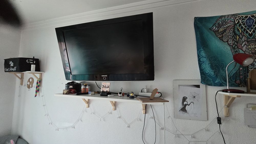 Por motivo de mudança de país, vendo recheio completo de casa, com tud