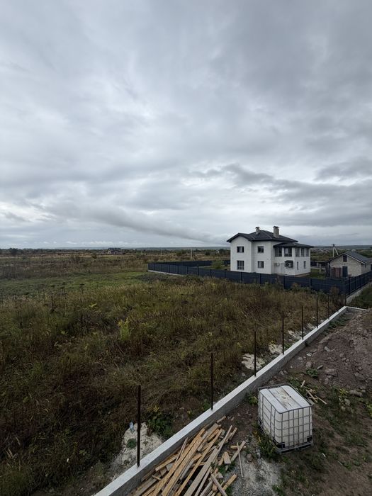 Продаж дуплексу в Крихівцях 4,5 сот ділянка