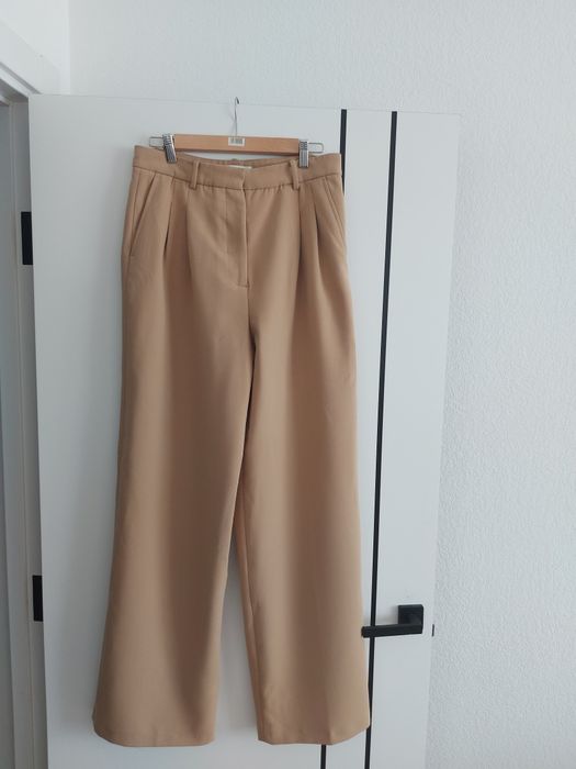 БРЮКИ БЕЖЕВІ ВІД ZARA щільна тканина