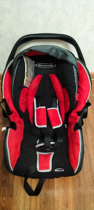 Дитяче автокрісло