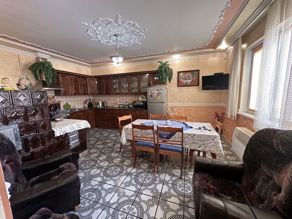 Продаж 2-поверхового будинку (С. Лашківка)