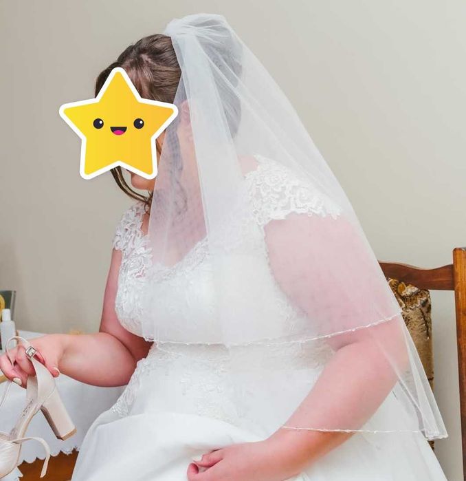 Suknia ślubna plus size