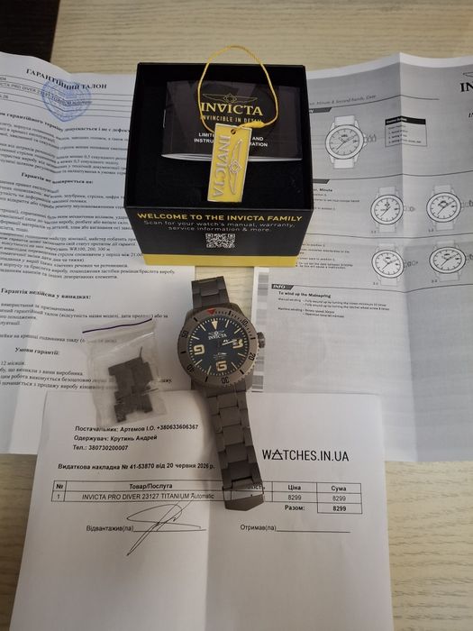 продам часы ''INVICTA'' титан дайверские .Часам три месяца- состояние почти идеал( есть на браслете следы от застёжки)