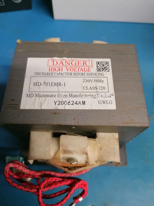 Transformator z mikrofali  na zgrzewarkę