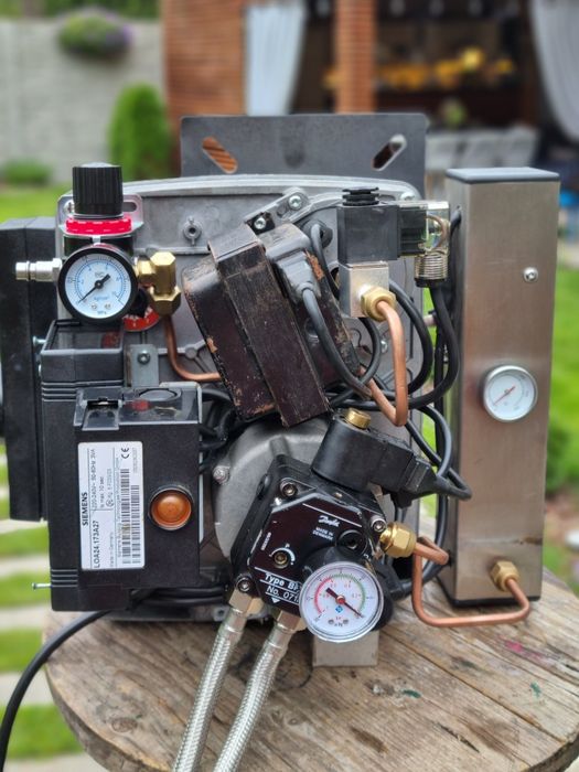 Palnik olejowy wielopaliwowy