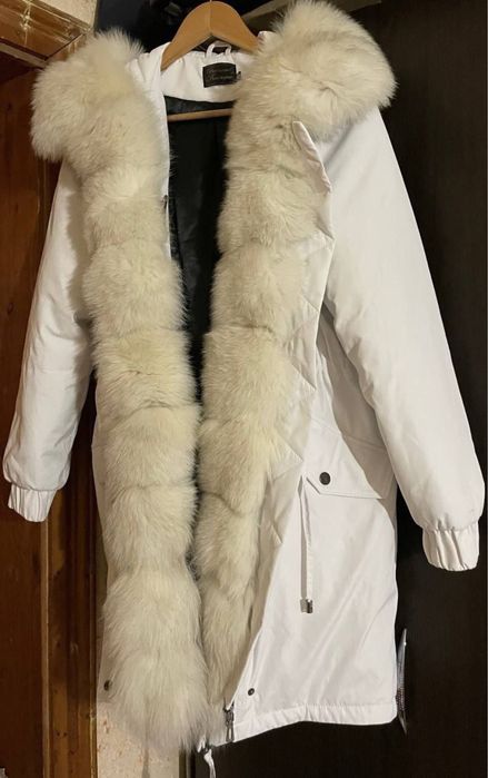 Парка з натуральним хутром