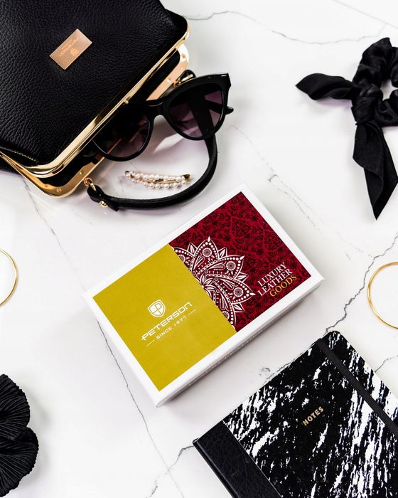 PETERSON portfel damski skórzany elegancki lakierowany P216 czerwony