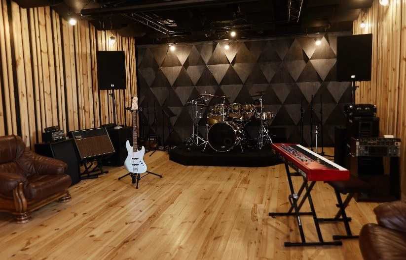 студійне музичне обладнання розпродаж студії