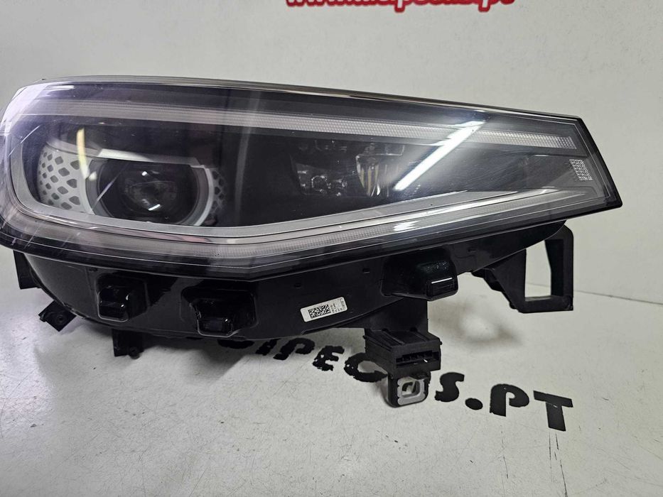 Ótica Direita VW ID 4 (23/+) Full-Led
