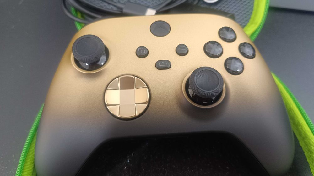 Controle XBox Shadow Gold Series X + Acessórios