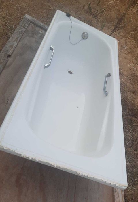 Banheira com pegas