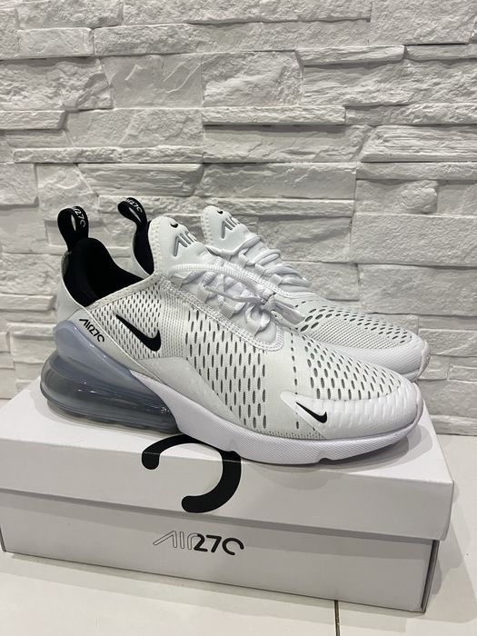 Nike Air Max 270 buty do biegania nowe 43
