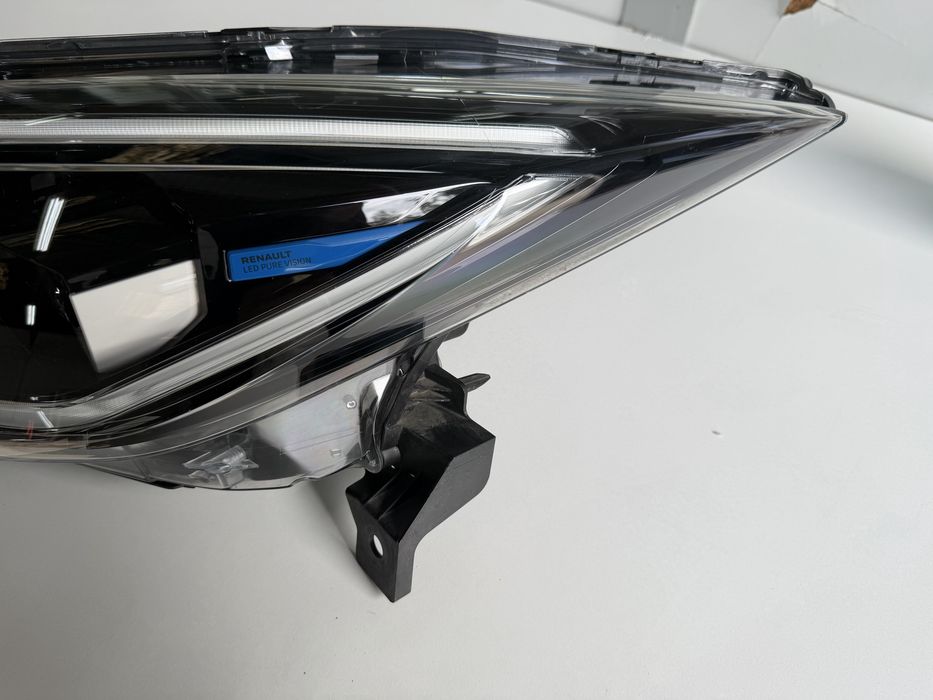 Farol renault Zoe