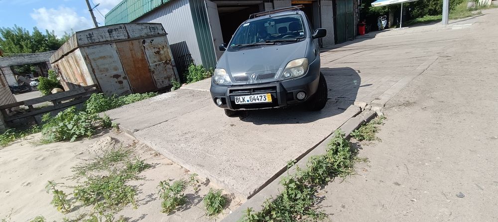 Продам Рено сенік 4х4, 2 літра бензин