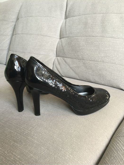 Piękne buty na obcasie