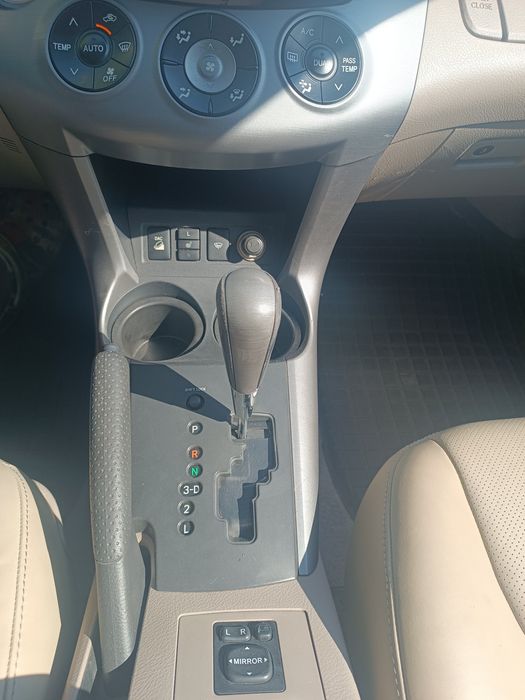 Toyota rav 4, 2008. 2.0 АКПП. 8700$$