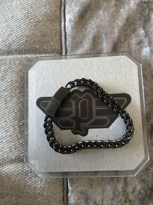 Pulseira police cinza