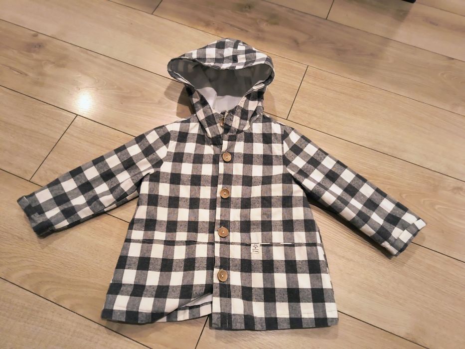 Płaszczyk dziewczęcy ZARA r.92
