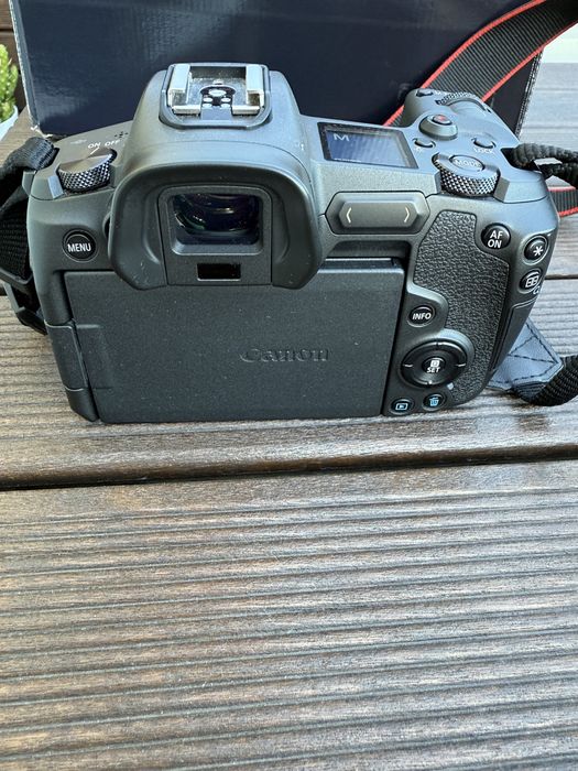 Vendo Canon R Excelente estado