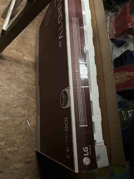 Telewizor LG 43” uszkodzona matryca