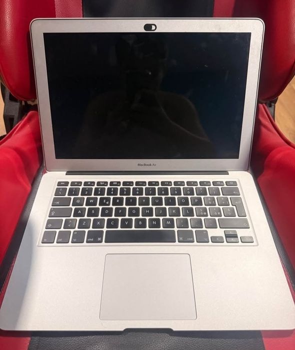 Apple Macbook Air 7,2 2017 8gb 256gb