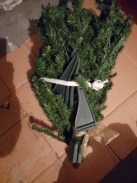 Oportunidade Pinheiro de natal,bolas !só para despacharnatal