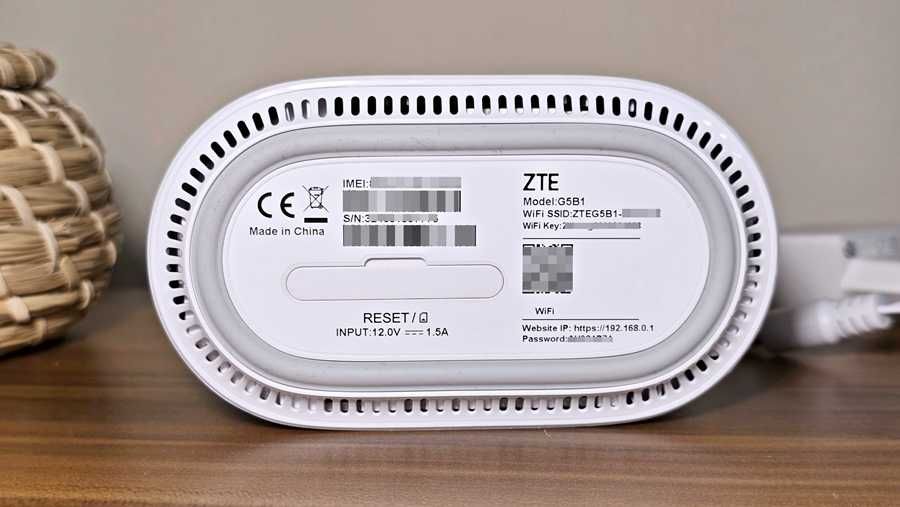 Router 5G ZTE G5B1 |  Internet até 2400 Mbps - Desbloqueado a qualquer SIM!