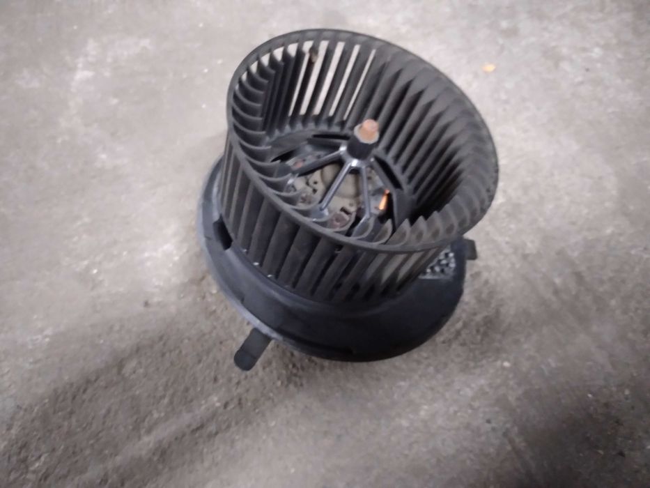 VW Passat B6 silnik nawiewu wentylacji Orginał