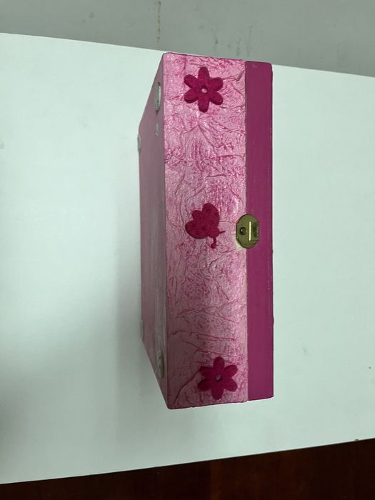 Caixa de armazenamento de criança