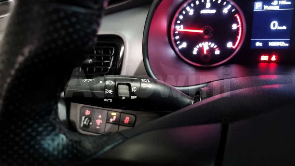 KIA STONIC Дизель  Можливо з ПДВ