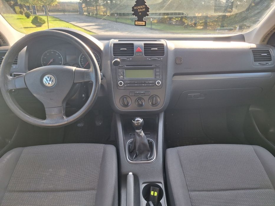 VW JETTA 2006 rok 1.6 mpi