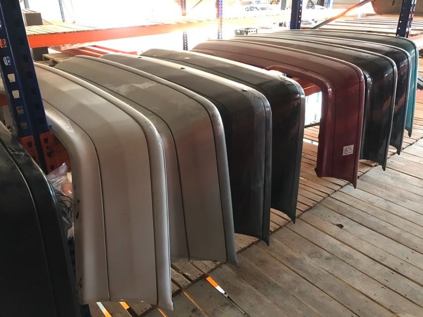 Бампер задній задний Mercedes W202 203 208 209 204 211 передний капот