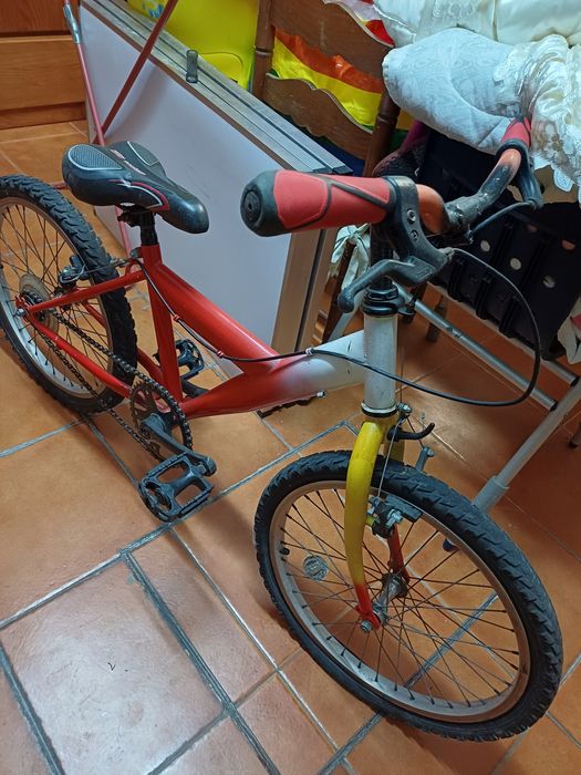 Bicicleta dos 8 aos 12 anos