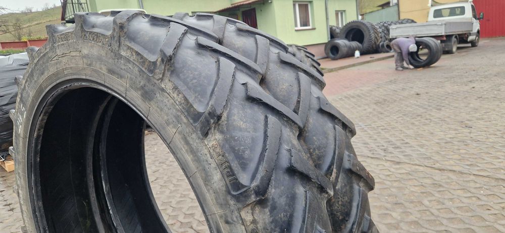 11.2r42 270/95r42 Continental 50% bez napraw