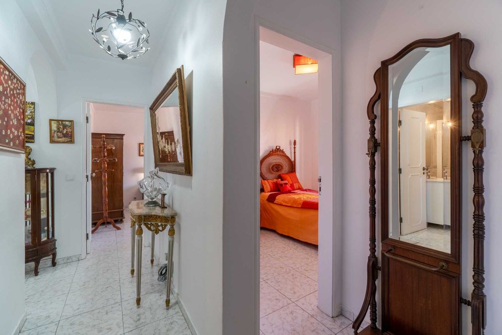 Apart T3 totalmente renovado 2 wc e marquise em Vila Real Sto. António