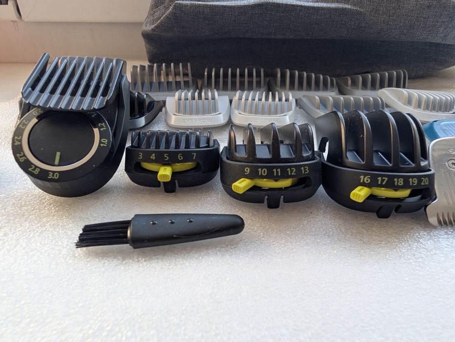 Машинка для стрижки тример PHILIPS 9000. MG 9525/40