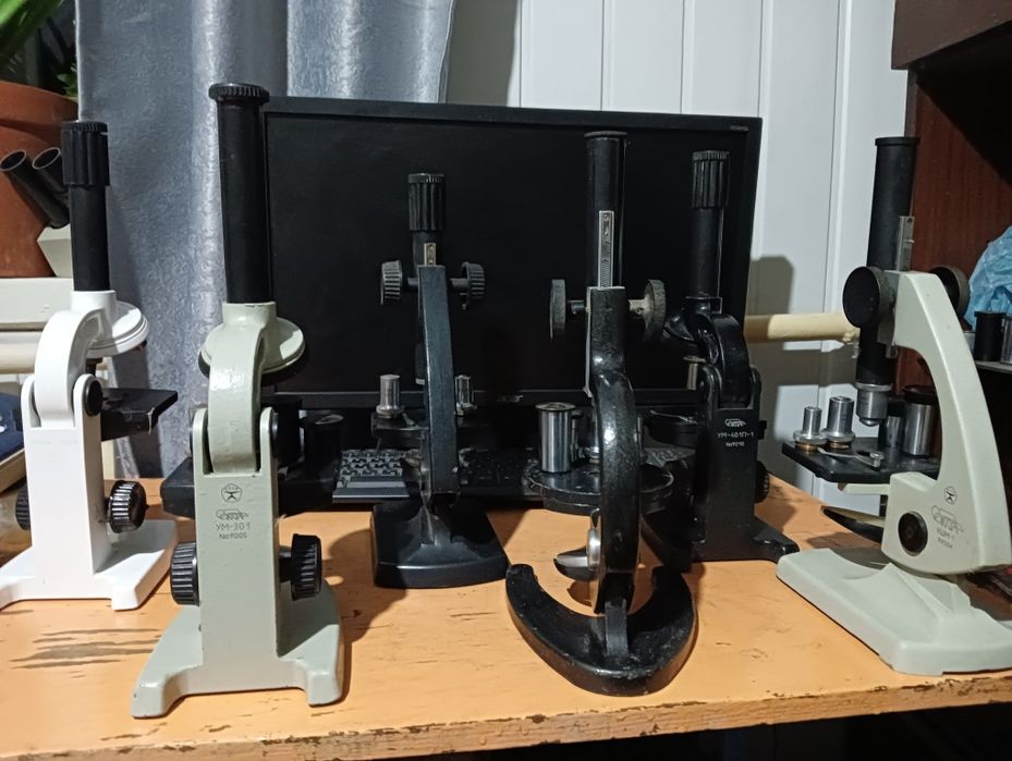 Микроскоп шкільного типу ціна за шт