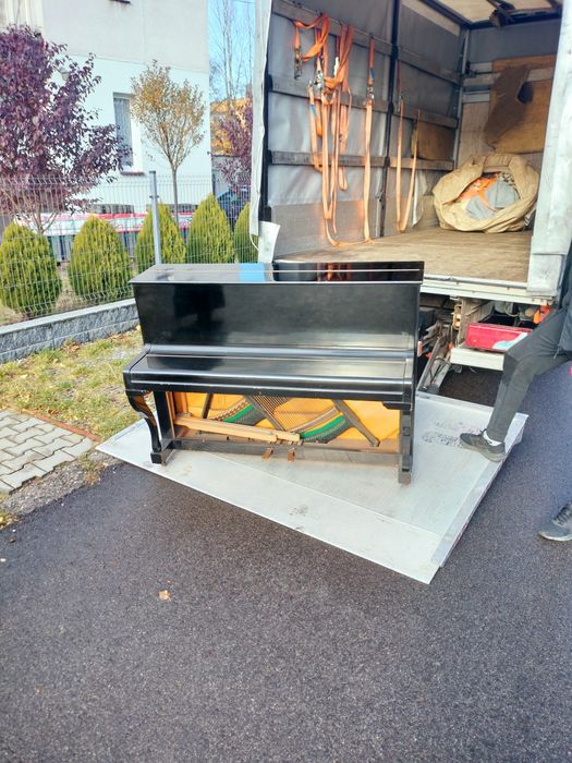 Solidne Przeprowadzki 24/7 Utylizacja Winda