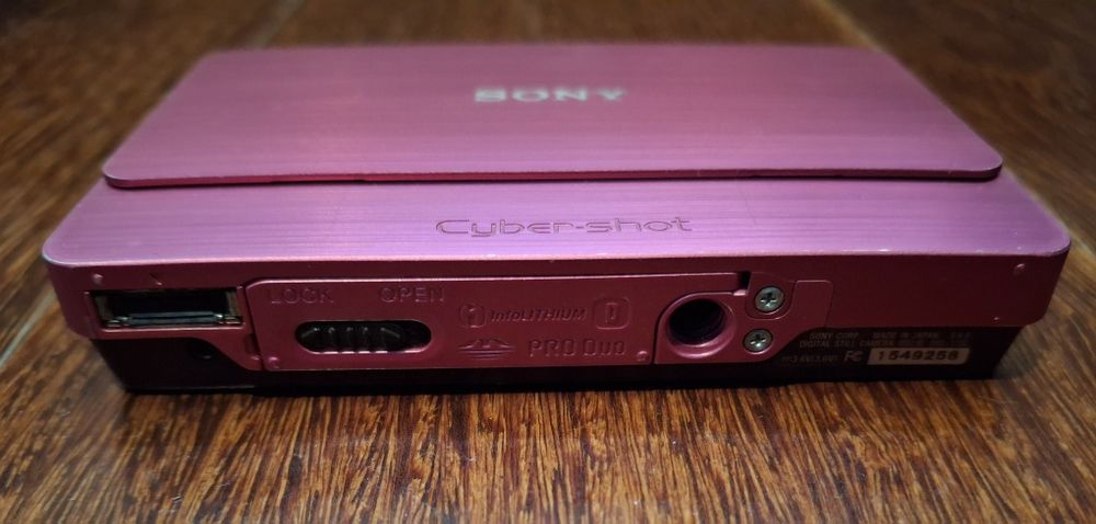 Sony DSC-T700 Rosa Carl Zeiss 10MP Touch